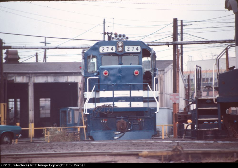 LI 274 on the turntable